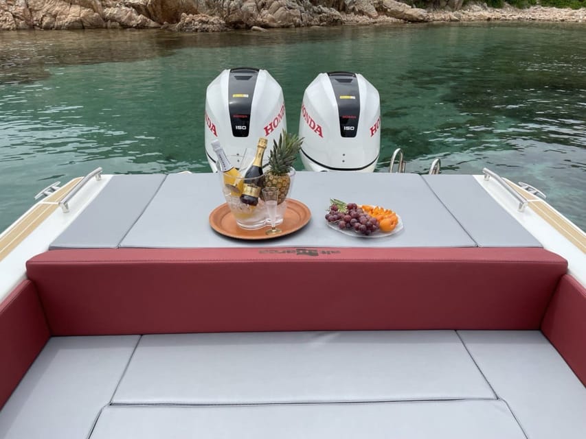 From Cannigione: Full Day Dinghy Tour in Southern Corsica - Boat Specifications