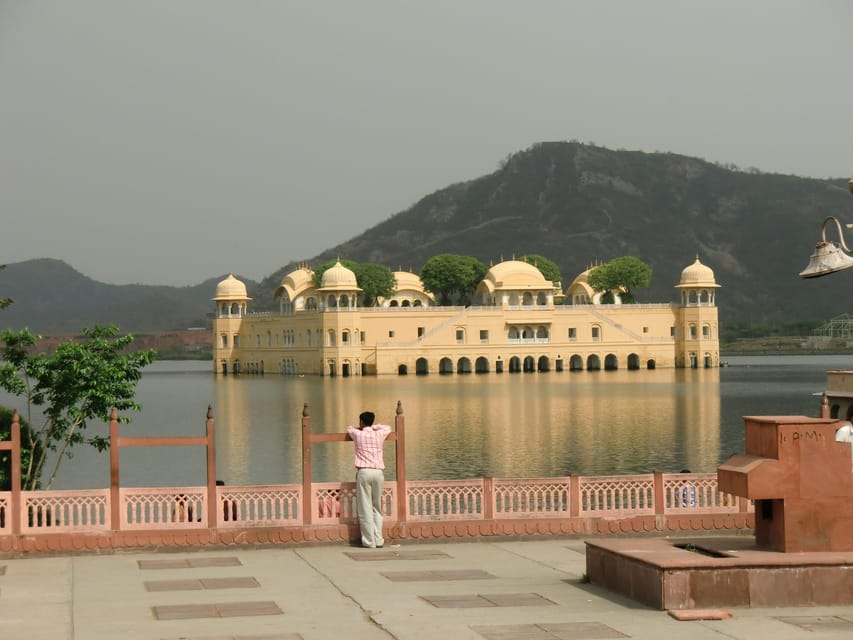 From Delhi: 3-Day Private Golden Triangle Tour With Hotels - Pickup and Drop-off Options