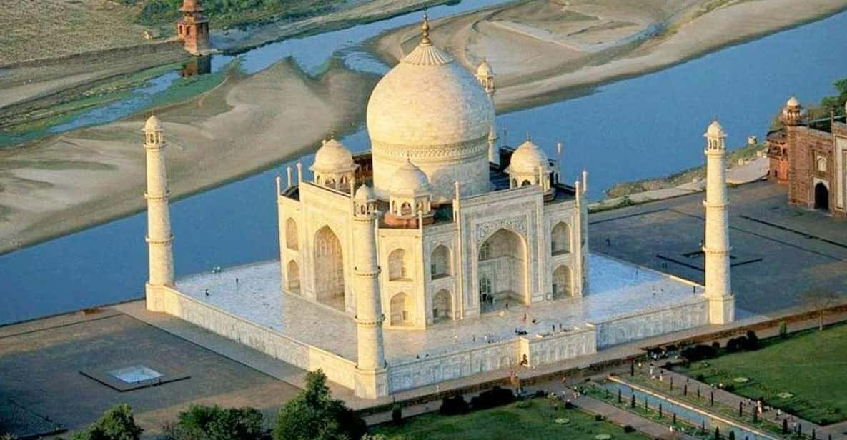 From Delhi : Taj Mahal Sunrise Tour by Car - All Inclusive - Guided Exploration