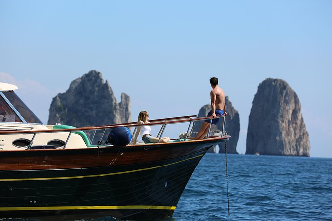 From Salerno: Small Group Li Galli Islands and Capri Boat Tour - Discovering the Beauty of Capri
