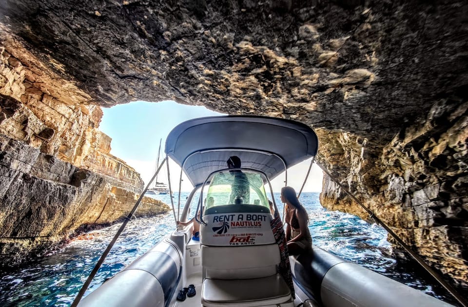 From Vis: Speedboat Tour - Vis, BišEvo & Blue Cave (Shared) - Booking and Availability