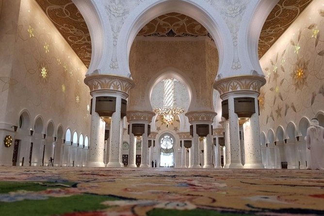 Full-Day Abu Dhabi City Tour From Dubai Including Lunch - Booking and Cancellation Policy