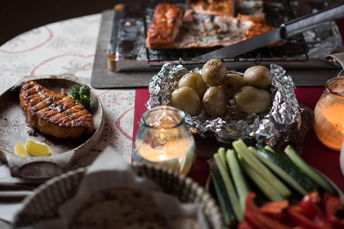 Full Day Lapland Tour, Including Lunch and Dinner - Tour Logistics
