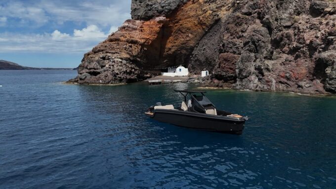 Full Day Private Captain Cruise - Main Stops