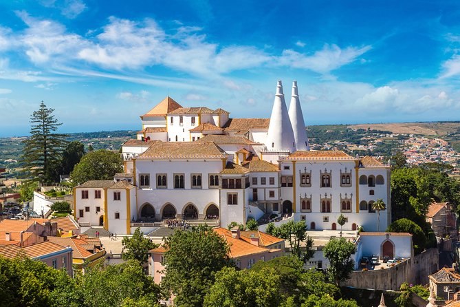 Full Day Private Tour Sintra + Cabo Da Roca + Cascais (2 - 4 Persons) - Photo Stop at Roca Cape