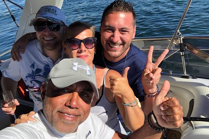 Full Day Private Yacht From Lagos With Drinks, Tapas, Paddle Boards and Kayak - Dining and Refreshments