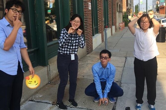 Fun City Scavenger Hunt in Victoria by Wacky Walks - Preparing for the Hunt