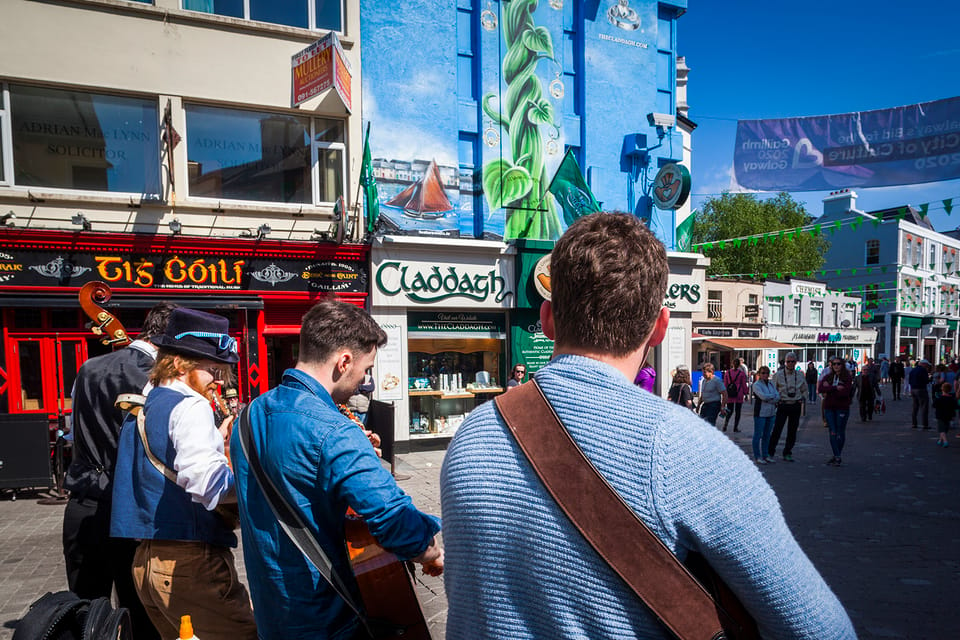 Galway: Best of Galway City & Claddagh Walking Tour - Customer Reviews and Ratings