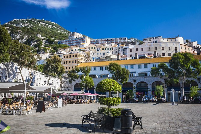 Gibraltar With St Michael Caves Guided Tour From Costa Del Sol - Experiencing British Atmosphere