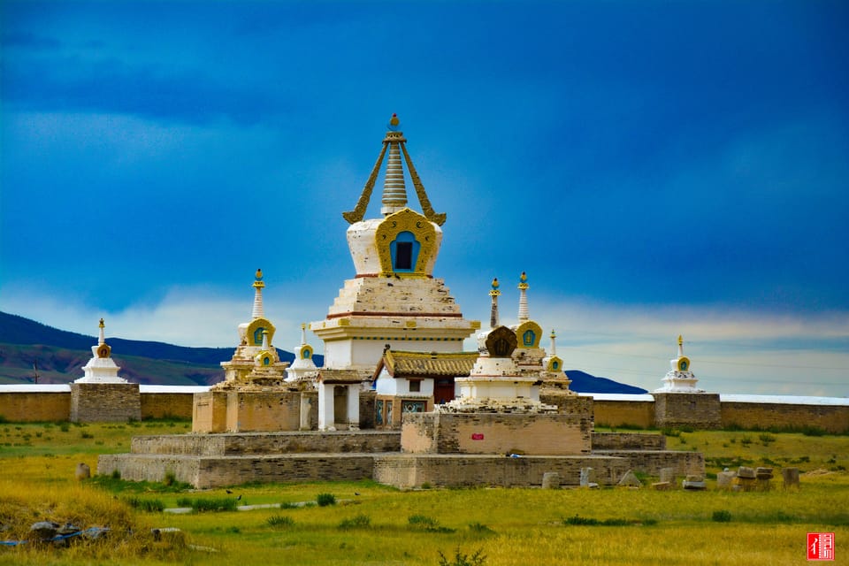 Golden Eagle Festival and Greate Gobi Desert Tour - Chinggis Khaan and History