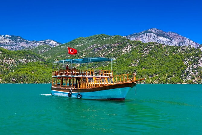 Green Canyon Boat Trip With Lunch and Unlimited Drinks - Boat Trip Highlights