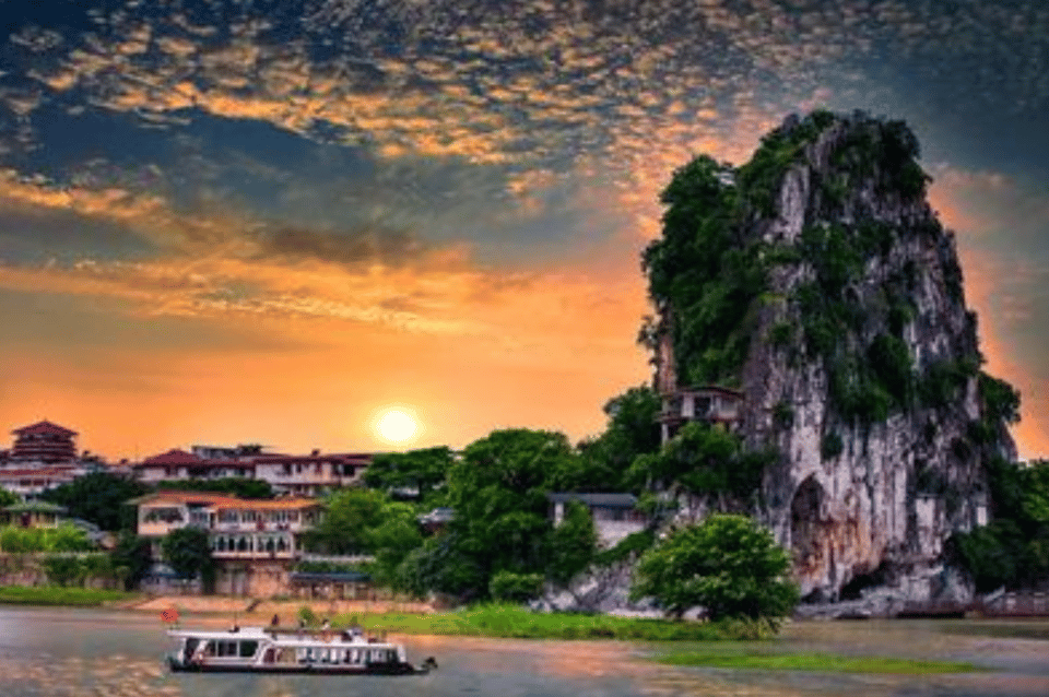 Guilin City Highlights Day Tour With Local Delicous Lunch - Additional Tour Considerations