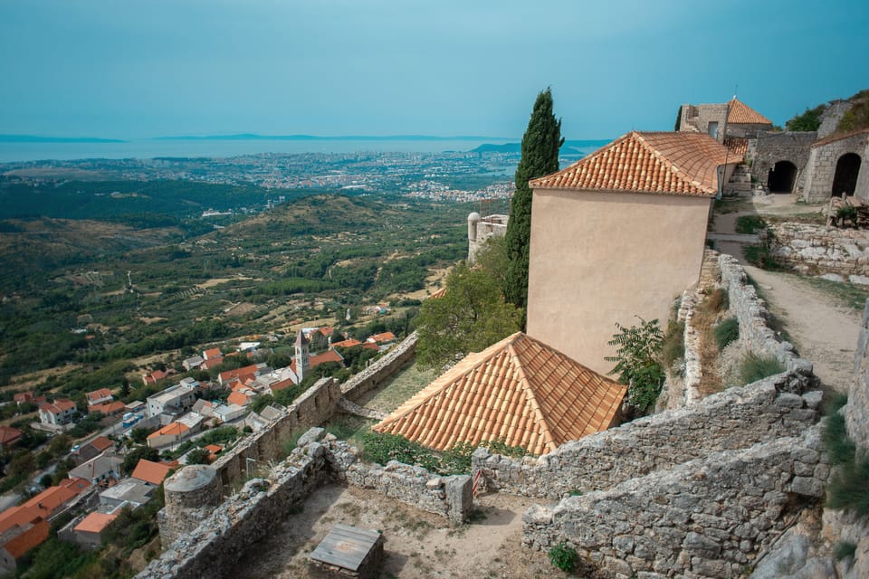 Half-Day Tour to Klis Fortress and VranjačA Cave - Tour Highlights