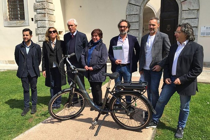 Historic Versilia by E-Bike. From the Sea to the Hills Passing Through Pietrasanta - Exploring Pietrasanta