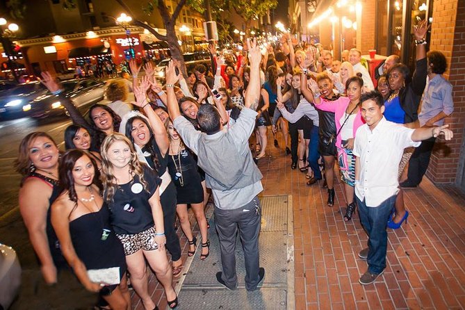 Hollywood Club Crawl - Nightlife Party Tour - Guest Reviews and Ratings