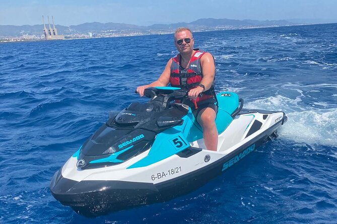 Jet Ski Experience Without License in Barcelona - Review Highlights and Ratings