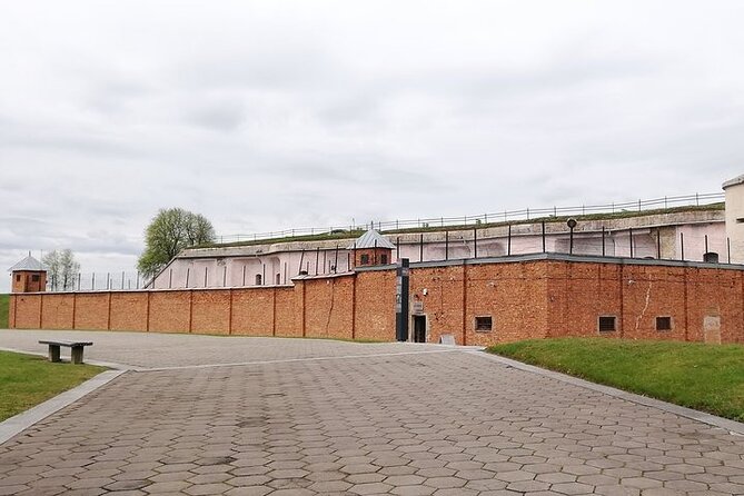 Kaunas Old Town Tour IX Fort Museum (Bonus) - Tour Logistics and Accessibility