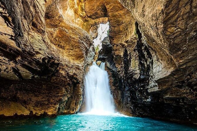 La Leona Waterfall Extreme Hiking -swimming & Hot Springs Tour - Guided Experience