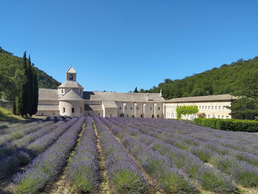 LUBERON : Gordes, Roussillon With Ochre Trail & Sorgue River - What to Bring