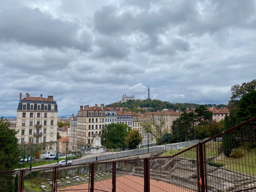 Lyon: Croix-Rousse Smartphone Audio Walking Tour - Silk Weaving History