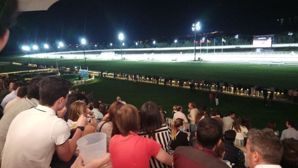 Madrid: Zarzuelas Racecourse Guided Tour - Racecourse History and Architecture