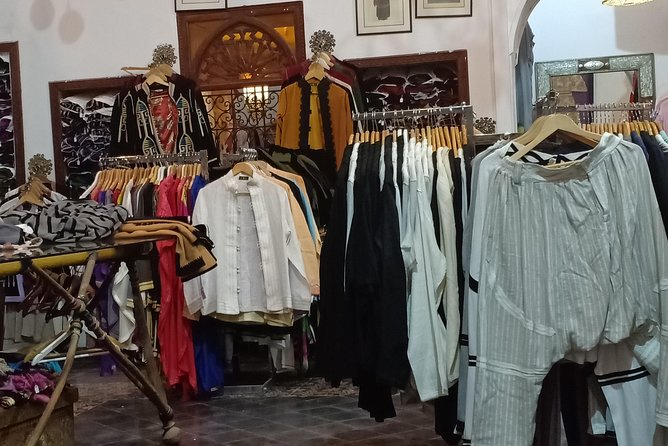 Marrakech Shopping Tour, Secrets of Medina With a Shopper Guide - Accessibility Features
