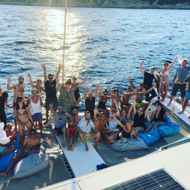 Marseille: Sunset Catamaran Cruise, Dinner & Drinks - How to Book