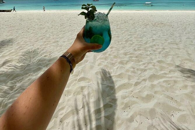 Montego Bay Private Tour: Harmony Beach & Doctors Cave Beach - What to Bring