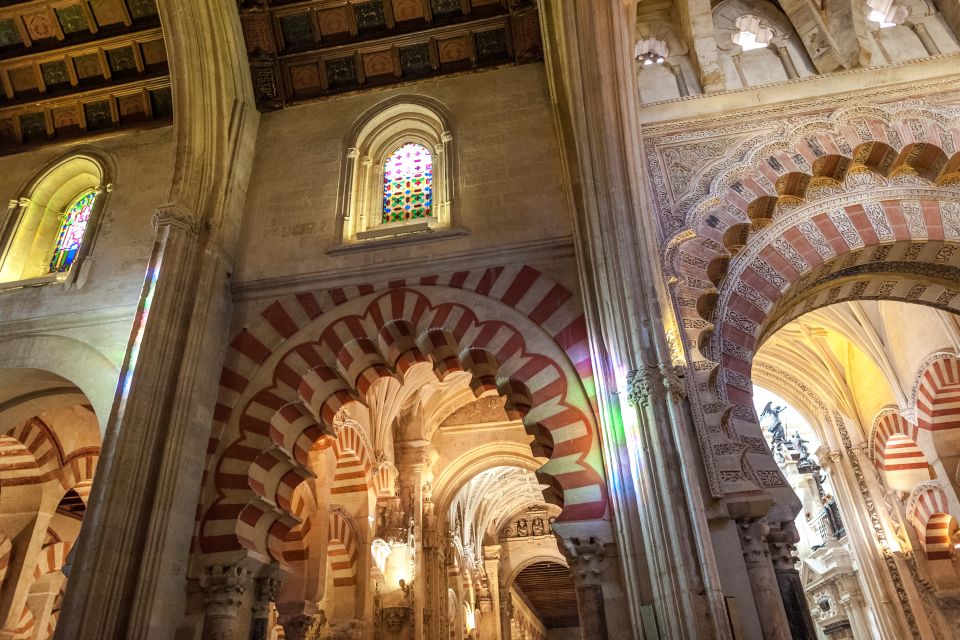 Mosque-Cathedral of Córdoba Guided Tour With Tickets - Exploring the Mosque-Cathedral