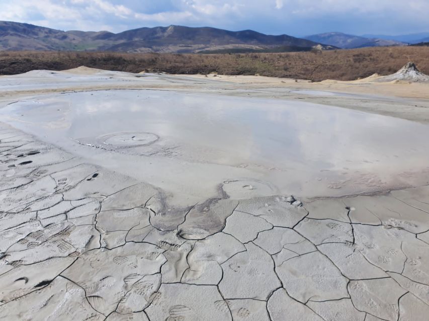 Muddy Volcanoes and Salt Mine Private Tour - Customer Experiences