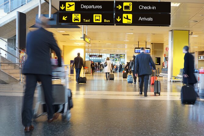 Muscat: Airport Private Transfer To/From All Muscat Hotels Oman - Location and Service Area