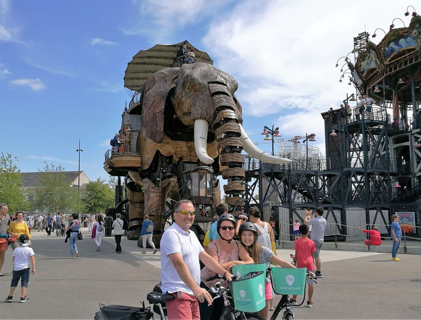 Nantes: Panoramic Tour by Electric Bike - Exploring Nantes by Bike