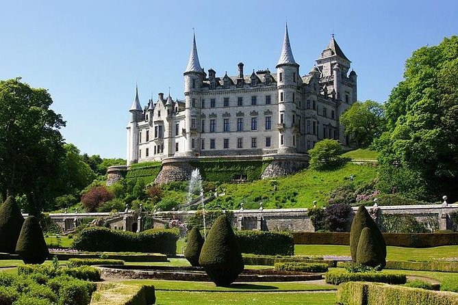 North Highland Tour Dunrobin Castle & More From Invergordon Port - Witnessing Falconry Demonstrations