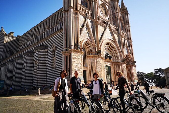 Orvieto by Evening: Small Group E-Bike Tour With Dinner - Panoramic Views of the Countryside