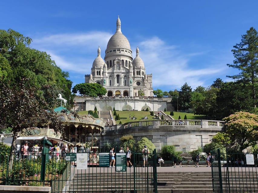 Paris: Montmartre Walking Tour With a Local Guide - Participant Information