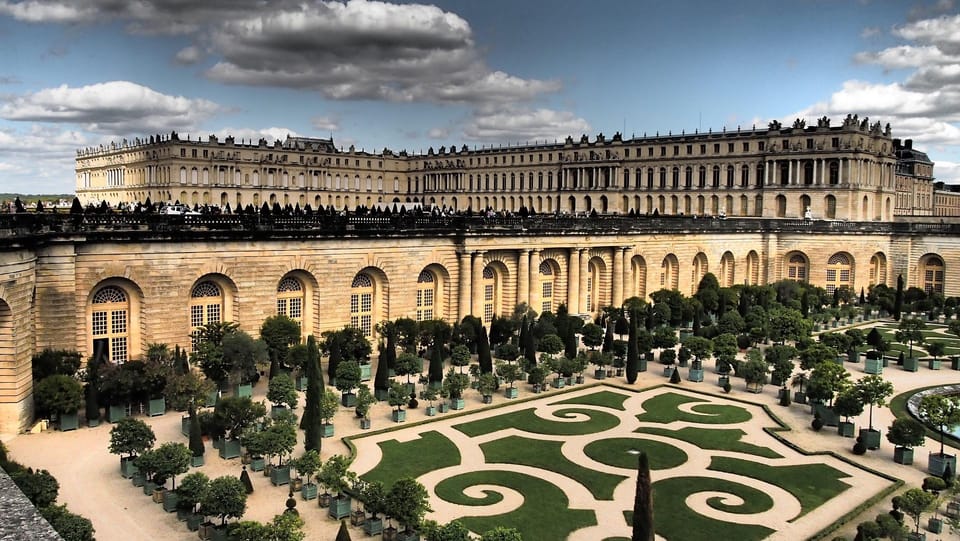 Paris: Versailles Palace Guided Tour With Transportation - Booking Information