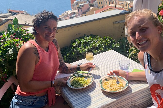 Pasta, Pesto and Tiramisu Class Riomaggiore, Cinque Terre - Tiramisu Preparation