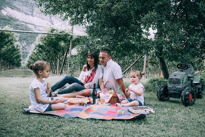 Photo Service Of Couple, Family And Vacation - Frequently Asked Questions