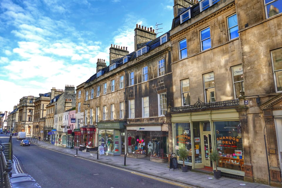 Photo Tours in Bath: Walking Tour With Local Expert Guide - Why Choose a Photo Tour