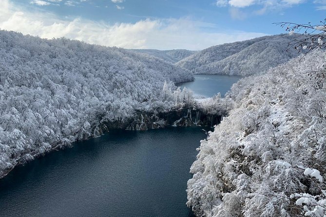 Plitvice Lakes National Park Full Tour - Tour Requirements and Accessibility