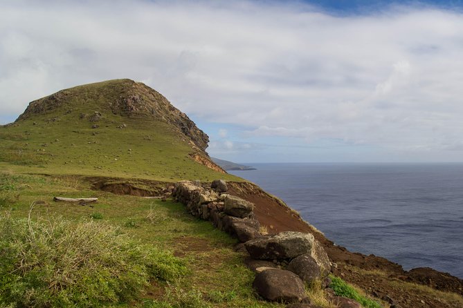 Poike: Full Day Hike - Exploring the Poike Volcano