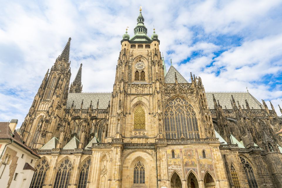 Prague: Castle Tour With Local Guide and Entry Ticket - Customer Reviews