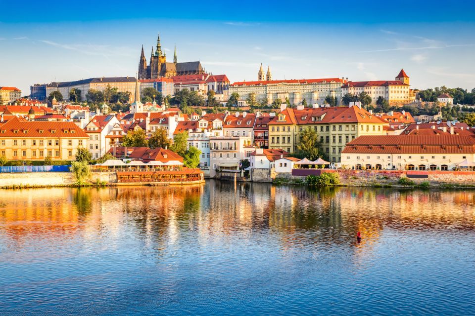 Prague : Private Walking Tour With a Guide (Private Tour) - Guide Qualifications