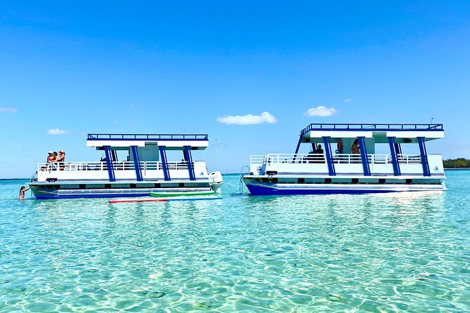 Private Chartered Pontoon Boat-Up to 16 Guests Island Time - Safety and Accessibility Information