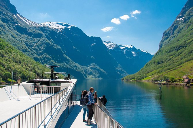 Private Guided Tour - Premium Nærøyfjord Cruise and Flåm Railway - Important Tour Information