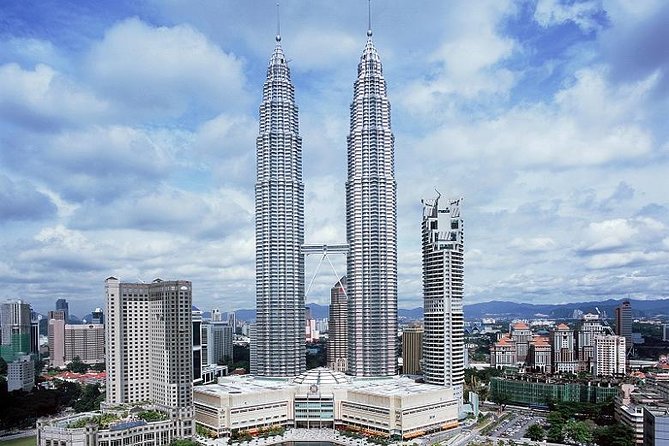Private Kuala Lumpur Layover Tour: City Sightseeing With Airport or Hotel Drop-Off - Booking Your Layover Tour