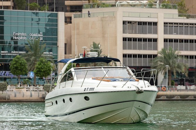 Private Luxury Everest Yacht Cruise From Dubai Marina - Tips for Enjoying Your Cruise