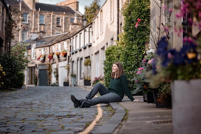 Private Photoshoot in Edinburgh With a Professional Photographer - Anticipating the Finished Photos