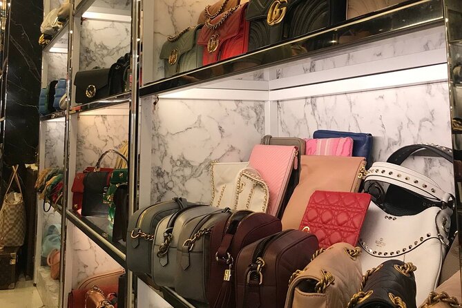 Private Shopping in Grandbazaar With Local Personal Shopper - Commitment to Service Excellence