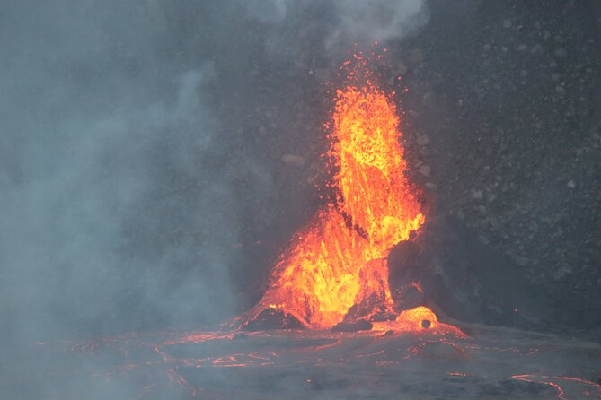 Private Shore Excursion Hilo Volcanoes National Park up to 11 PPL - Key Attractions in the Park